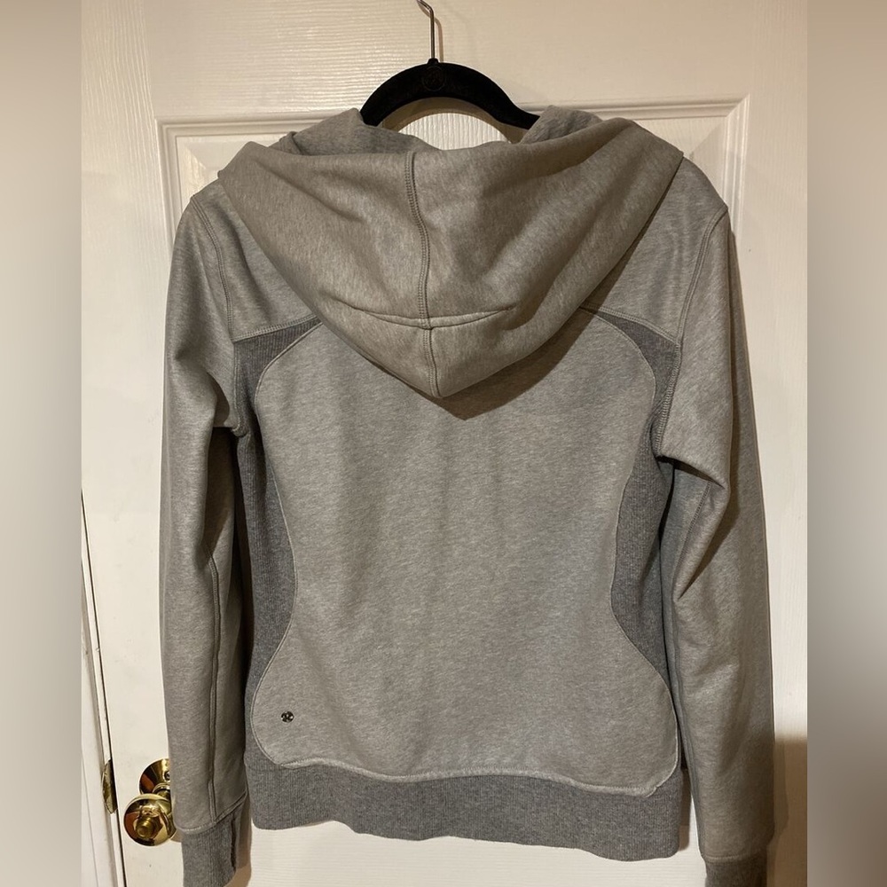 Lululemon Waxed Full Zip Hoodie Jacket Size: 6 - Picture 2 of 4